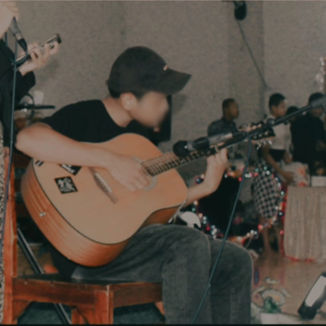 Fajar Cahya as SMKN 10 Semarang Student